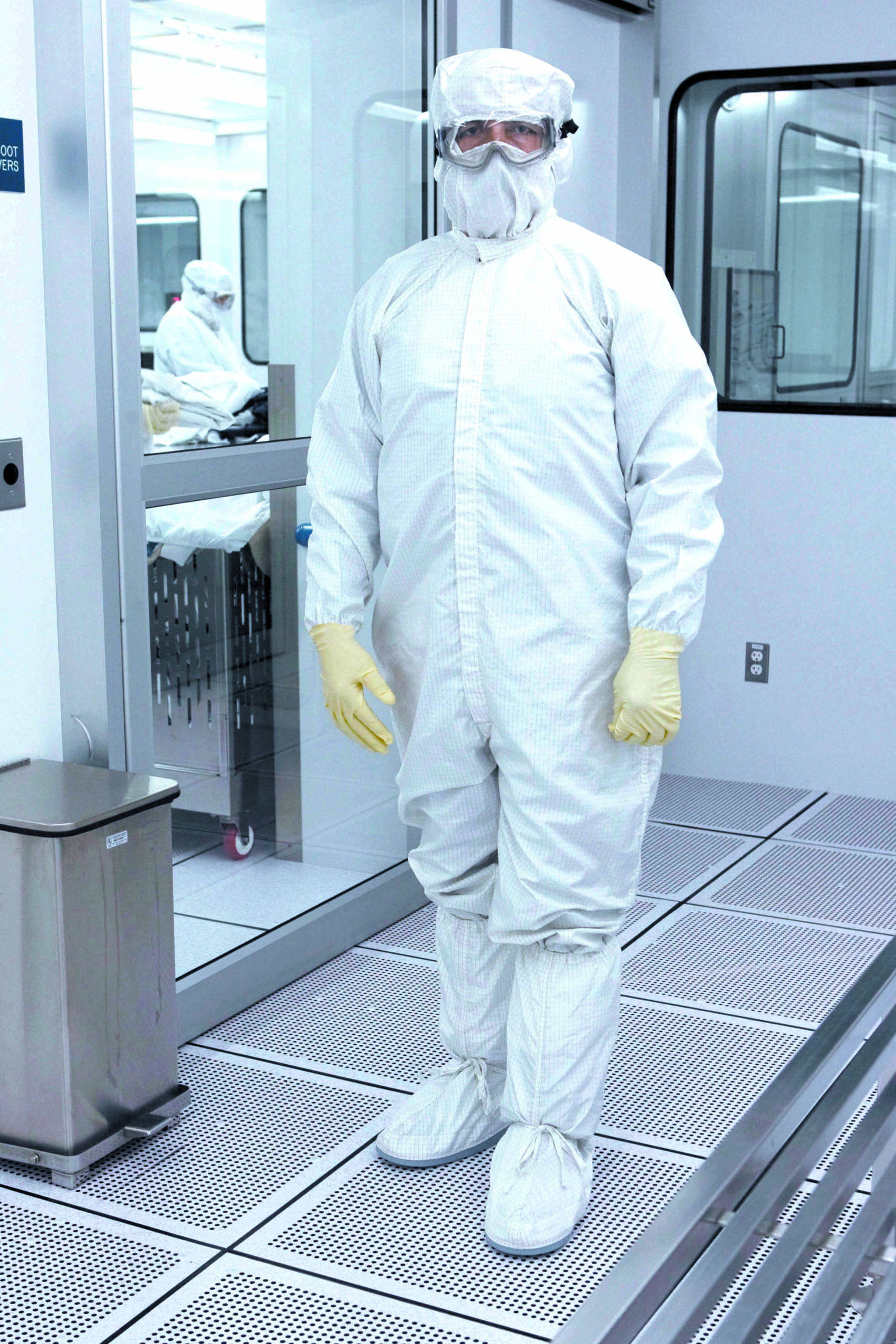 cleanroom suit